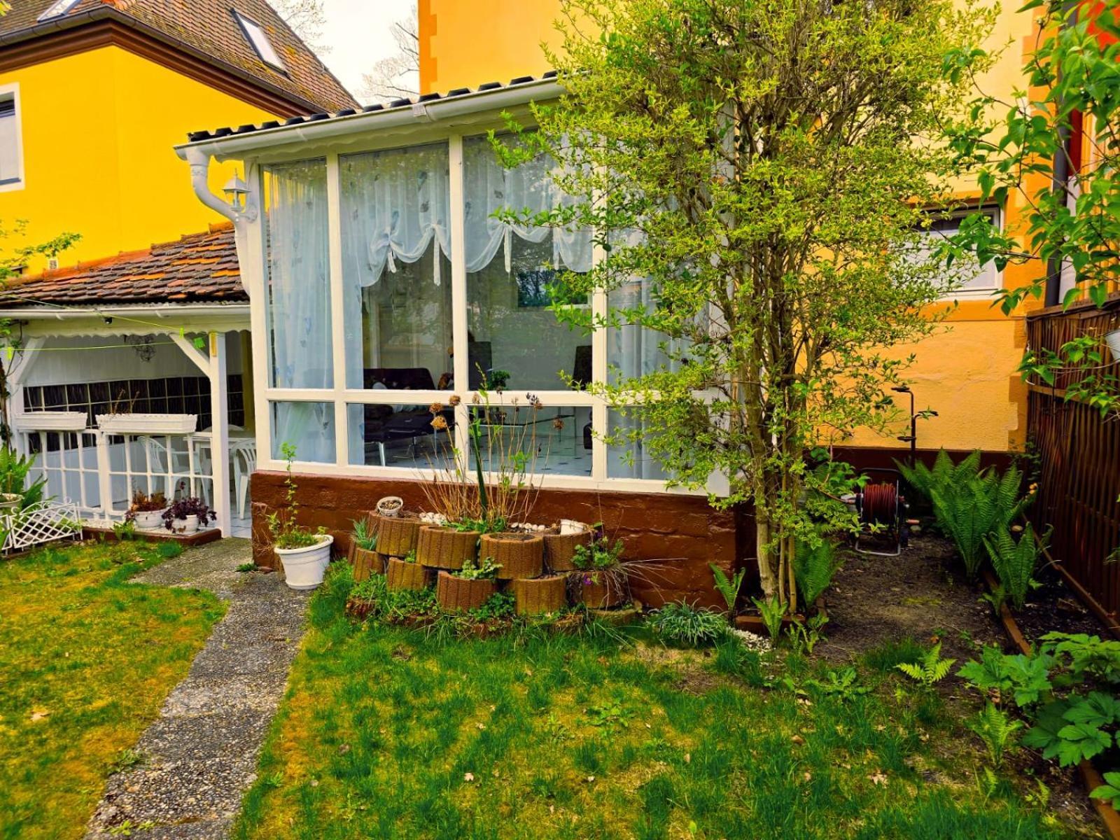 B&R Ferienhaus In Der Naehe Des Flughafens Núremberg Exterior foto